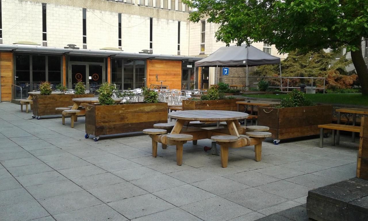 ホテル Keynes College カンタベリー エクステリア 写真