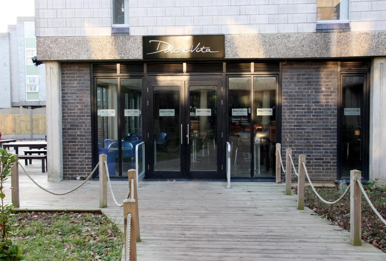 ホテル Keynes College カンタベリー エクステリア 写真