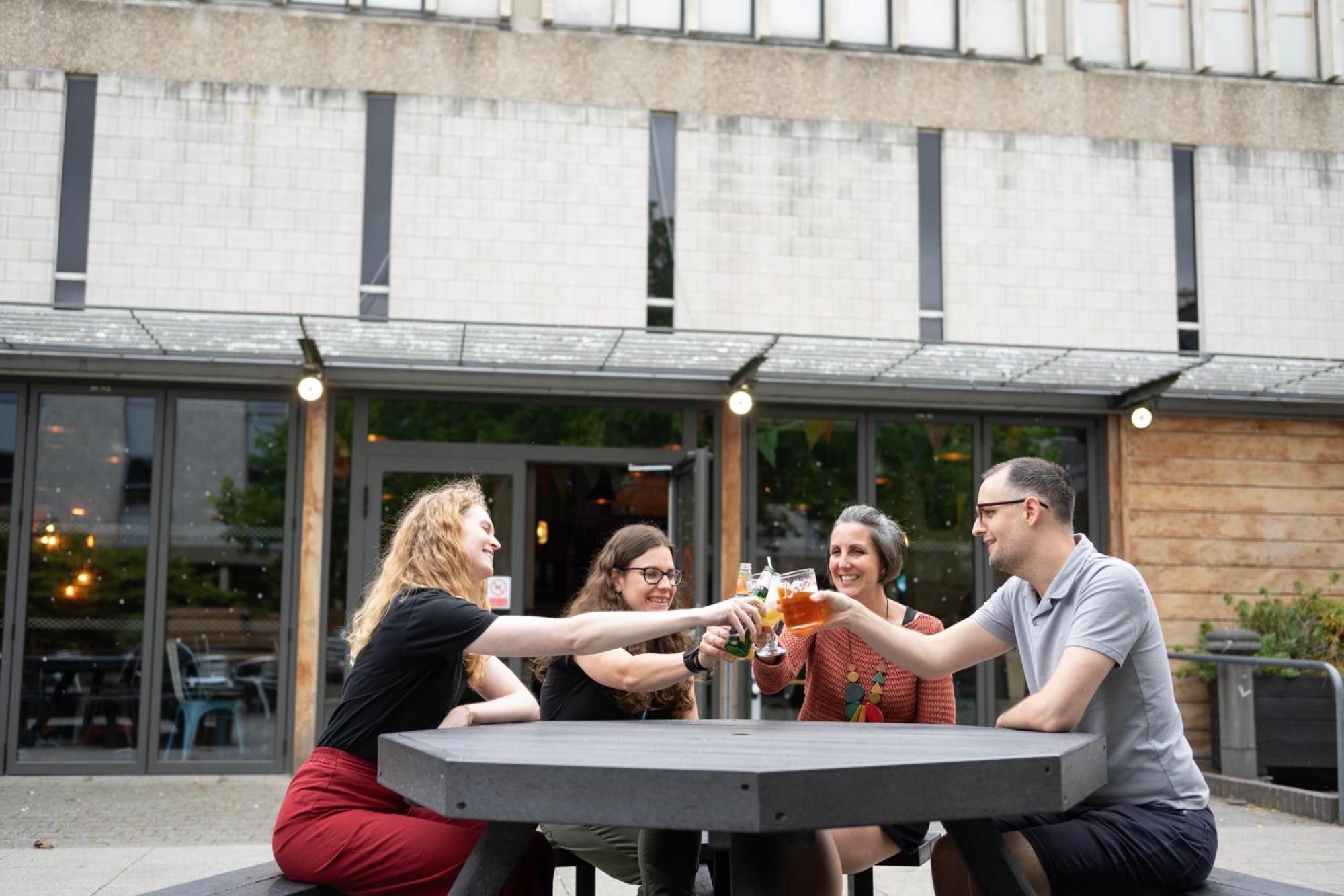 ホテル Keynes College カンタベリー エクステリア 写真