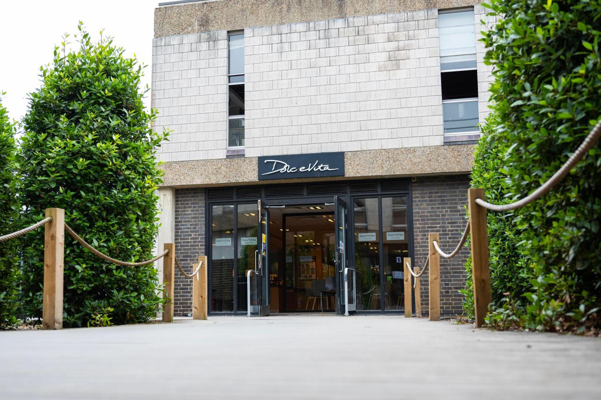 ホテル Keynes College カンタベリー エクステリア 写真